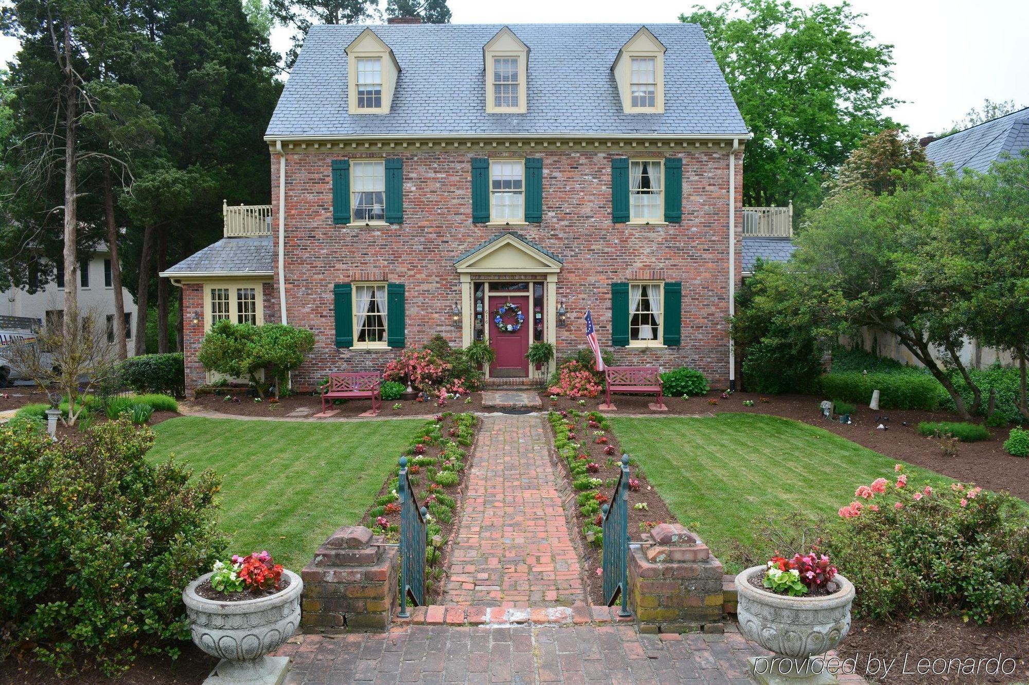 Cedars Of Bed & Breakfast
