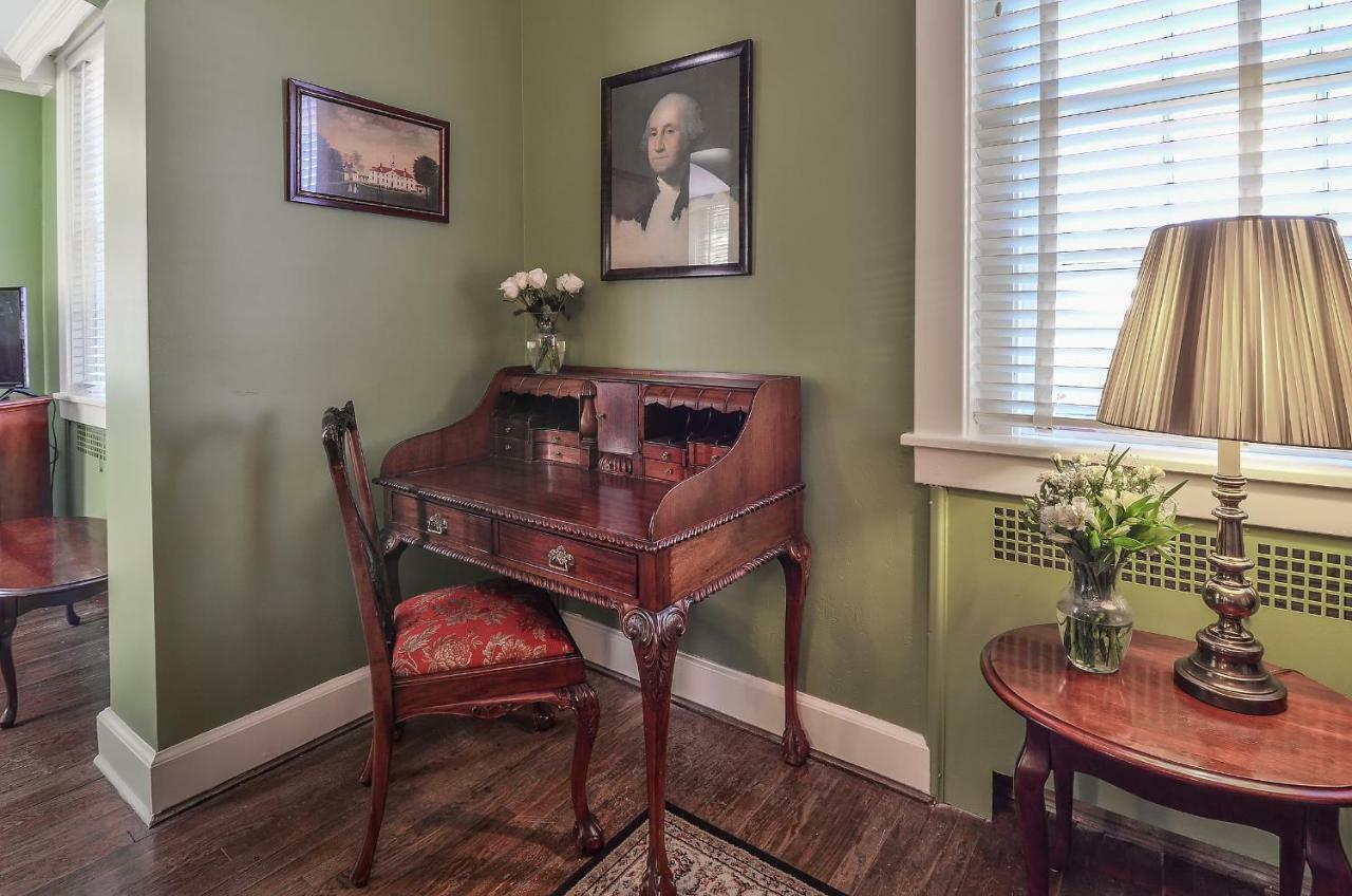 Cedars Of Bed & Breakfast Couette-café Williamsburg