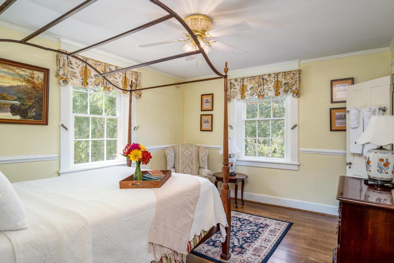 Cedars Of Bed & Breakfast